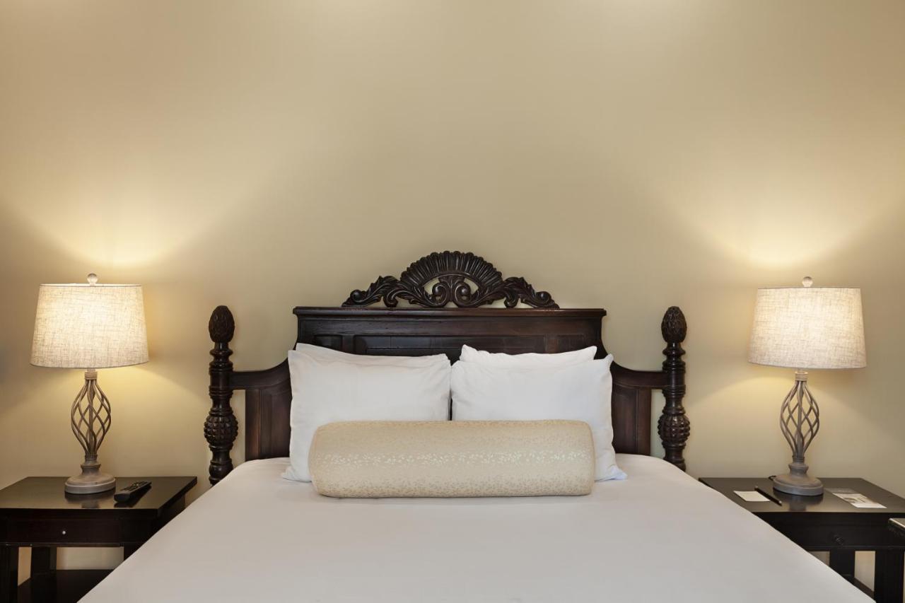 Hotel La Perla Леон Экстерьер фото