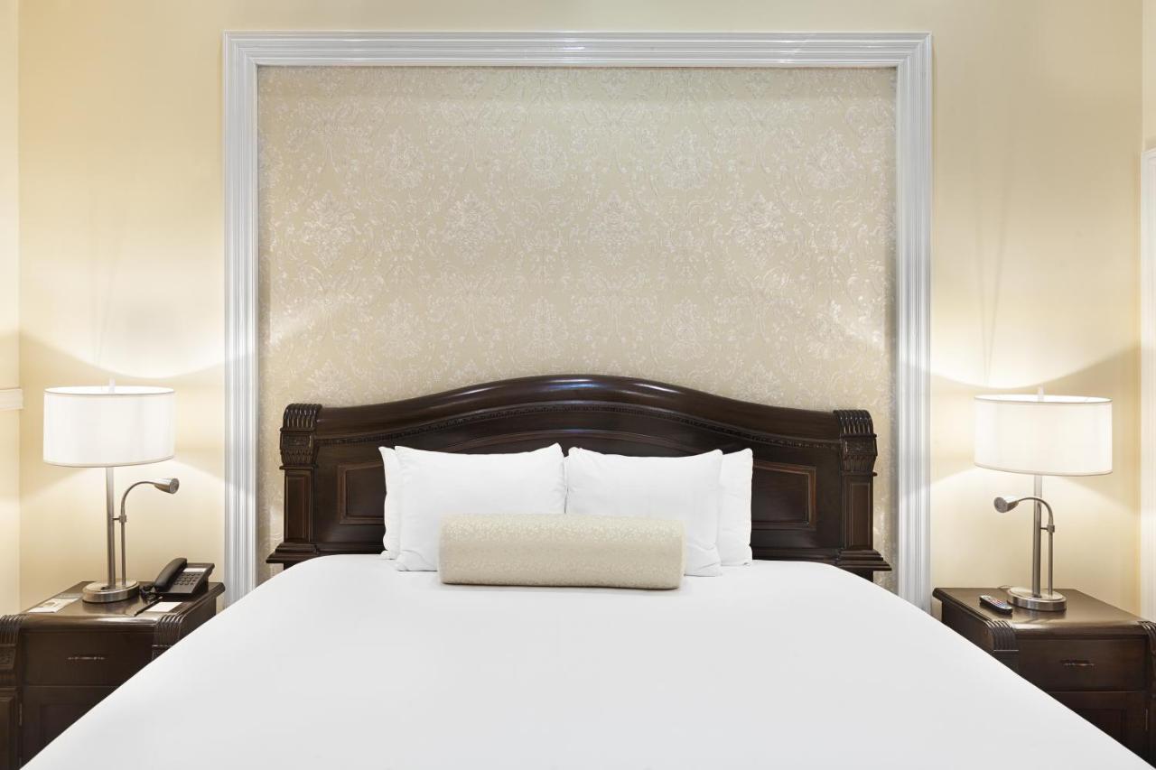 Hotel La Perla Леон Экстерьер фото